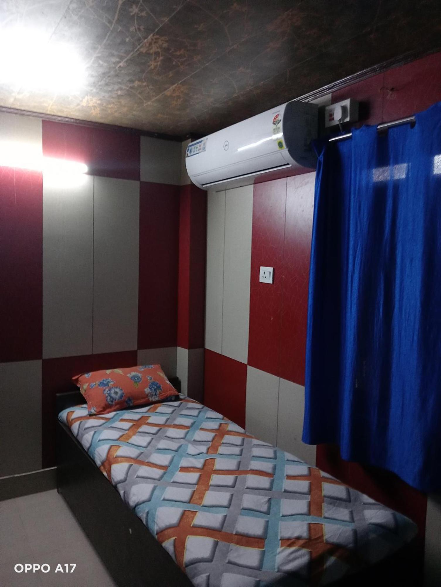 Swaroop Ashray Homestay Shiliguri Exterior foto