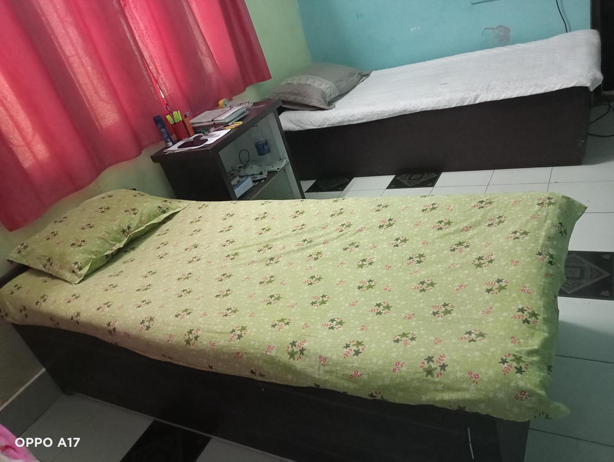 Swaroop Ashray Homestay Shiliguri Exterior foto